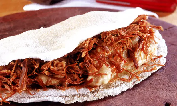 Tapioca carne de sol no creme de nata